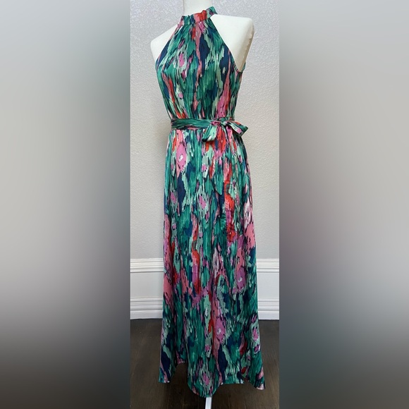 Multicolor Halter Neck Dress. Size 6, New! - Picture 3 of 14